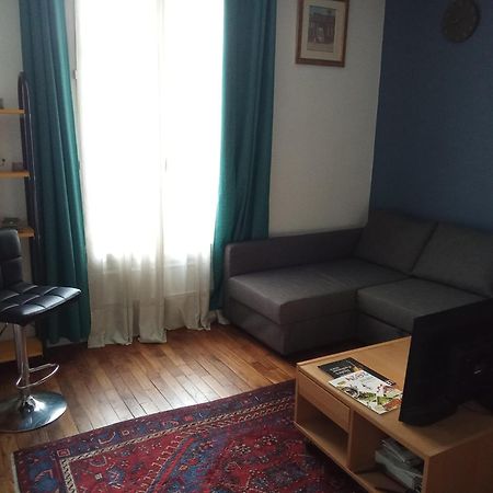 Superbe Appartement Pres Des Transports ル・ペルー・シュル・マルヌ エクステリア 写真